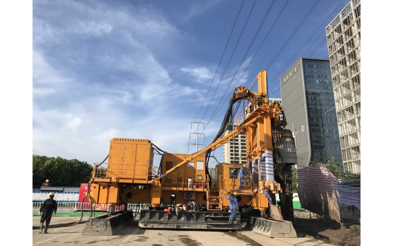 南京軌交七號線中勝路站，雨潤路站TRD工法